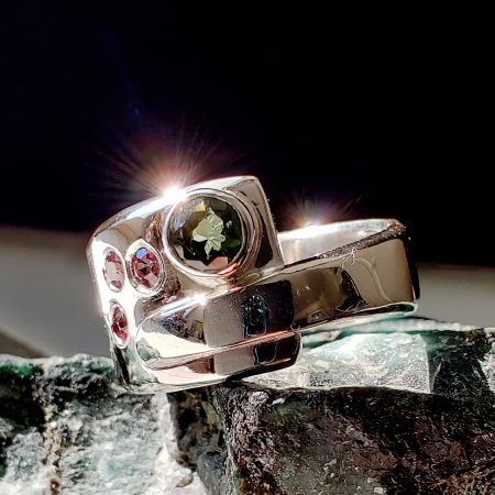 Moldavite/ sapphire ring