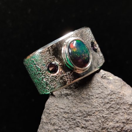 Black opal/ spinel ring